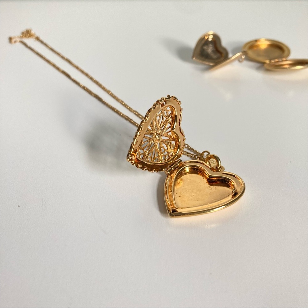 Vintage Gold Locket Set - Picture 4 of 4